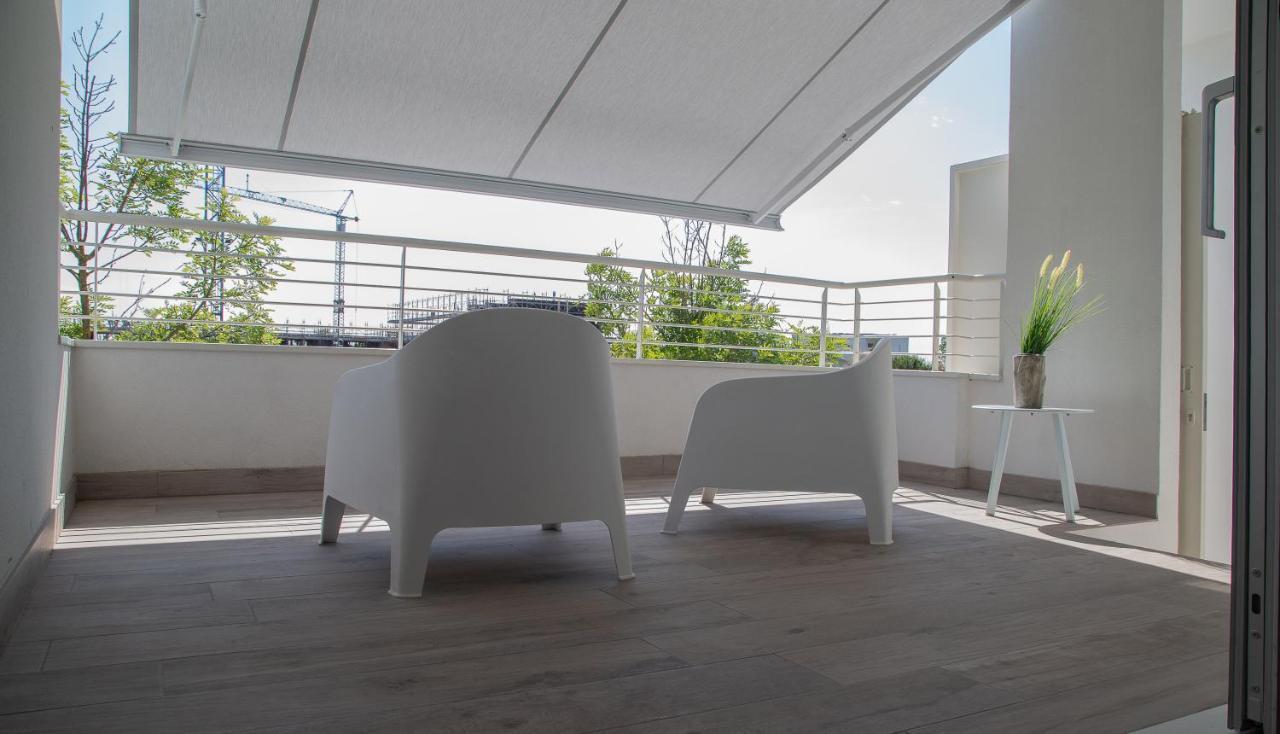 Marina Ponente Aparthotel Τζεσόλο Λίντο Εξωτερικό φωτογραφία